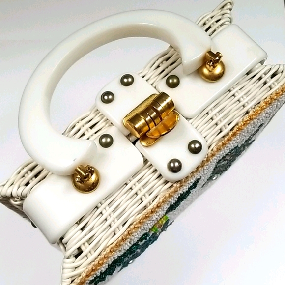 Vintage 1950s Mid Century ADELES Miami Beaded Lucite Wicker Box Bag - Picture 7 of 16